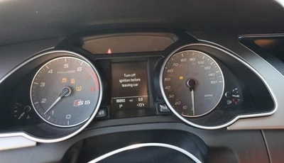 Cuadro medidor velocímetro original S5 2014-2017 96 k millas Audi Foto 1 de 4