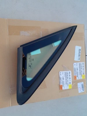 AUDI A4 QUATTRO B9 2017-2019 ventana trasera izquierda cuarto cristal 8W5845299F OEM Foto 1 de 4