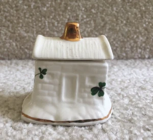 Ireland Carrigaline Pottery Co Tiny House Trinket Box Green Clovers FREE SHIP - Picture 1 of 7