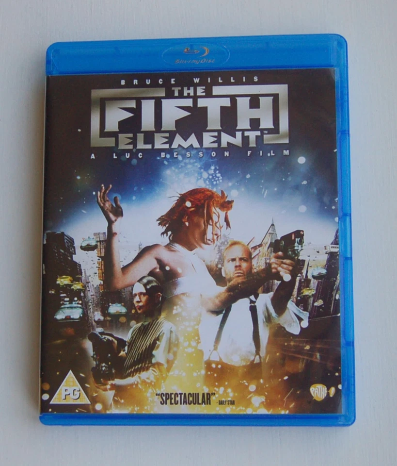 The Fifth Element - UK Blu-ray - Bruce Willis, Milla Jovovich - Luc Besson - Image 1 of 1