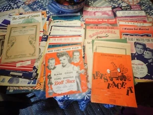 Vintage Klavier Noten Konvolut 90 Stück in unterschiedlichem Zustand - Bild 1 von 11