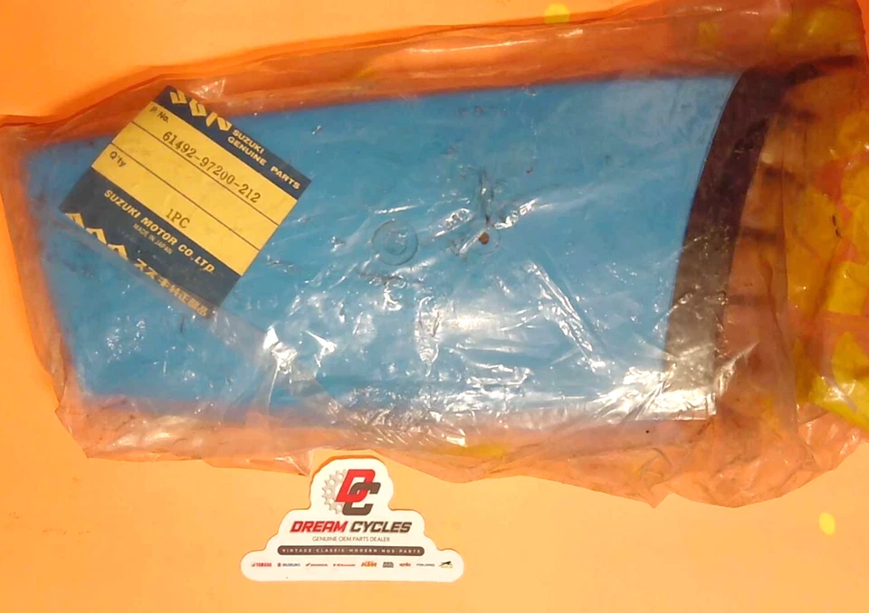 NOS GENUINE SUZUKI SM20 LEFT AIR INTAKE HOOD COWL 61492-97200-212 FAST SHIP OEM Foto 1 de 1