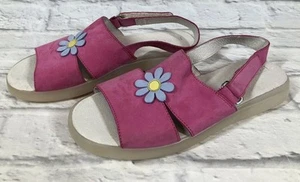LANDS END Pink Ankle Strap Comfort Sandals Flower Womens 7 (3x6 - Picture 1 of 10
