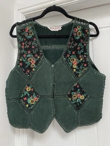 Vintage Floral Print 100% Real Suede Green Crochet Waistcoat Size 12 - Picture 1 of 2