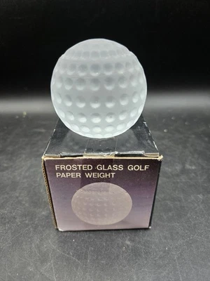 Pisapapeles arte cristalino bola de golf satinado vintage en caja Foto 1 de 4
