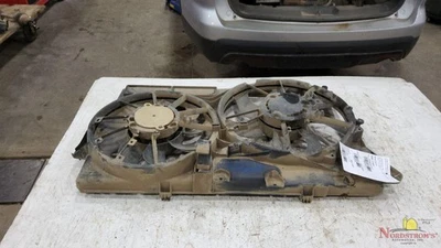 2017 Ford Explorer Radiator Cooling Fan Assembly - Image 1 of 4