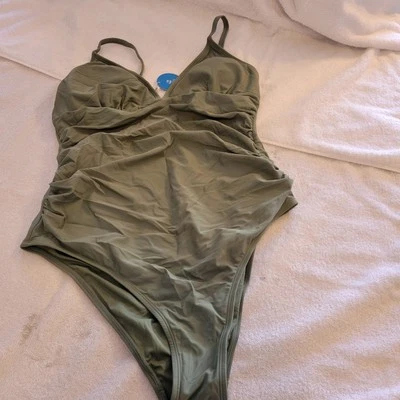 Traje de baño para mujer CUPSHE verde acanalado de una pieza cuello en V talla XL NUEVO CON ETIQUETAS Foto 1 de 4
