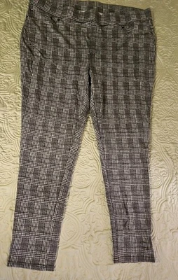 Calça Legging Ponte Feminina Seven7 Tamanho XXL Preta e Marrom Xadrez - Imagem 1 de 4