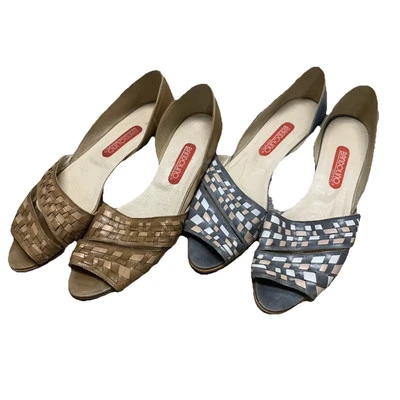 VTG 2 Pairs Bandolino Peep Toe Leather 1” Wedge Heels Women’s 8.5N Made In Italy - Image 1 of 4