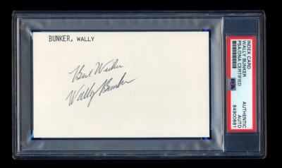 WALLY BUNKER SIGNED MINT INDEX CARD PSA/DNA AUTOGRAPHED ORIOLES 1966 WSC - Image 1 of 2