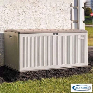 Suncast 4ft 7" x 2ft 5" (1.4 x 0.7m) Horizontal 605 Litre Extra Large Outdoor St - Picture 1 of 9