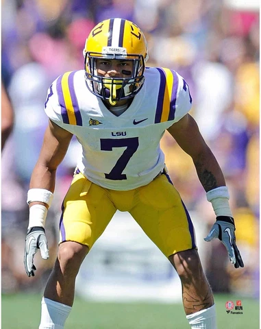 Tyrann Mathieu LSU Tigers UnsignedJersey Preparing for Play Photo Cover