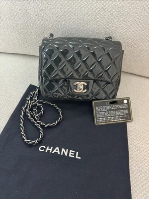 Chanel flap square Bag - Image 1 of 4