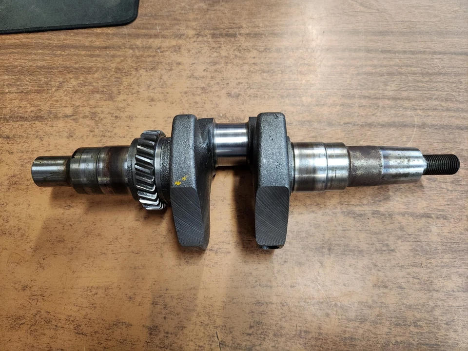 Cigüeñal motor Case 220 tractor césped 10 HP Kohler K241 B-236364 47 142 03-S Foto 1 de 4