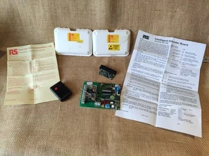 RS 740-281 Schlüsselanhänger 2-KANAL SENDER UKW FERNBEDIENUNG Intelligente Decoderplatine - Bild 1 von 22