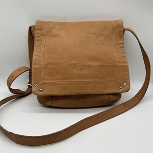 Perlina New York Women's Beige Leather Pocket Crossbody Shoulder Strap Handbag - Picture 1 of 11