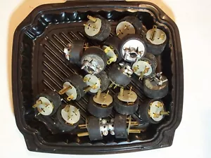 Electric PLUG CONNECTOR EAGLE 212 15A 250V 3-PRONG MALE VINTAGE FOR ROUND CORD - Picture 1 of 6