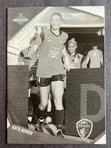 Katie Bowen 2022 Parkside NWSL Volume 1 BLACK & WHITE PARALLEL #130 COURAGE - Picture 1 of 2
