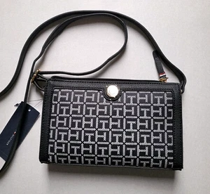 Tommy Hilfiger Womens Crossbody purse TH Logo Signature Bag Black NWT Small - Picture 1 of 7