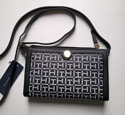 Tommy Hilfiger Womens Crossbody purse TH Logo Signature Bag Black NWT Small - Image 1 of 4
