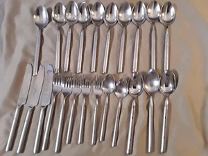 Hampton Silversmiths Shangrila Mixed Lot 23 pcs Stainless Flatware Oval Handle - Picture 1 of 7