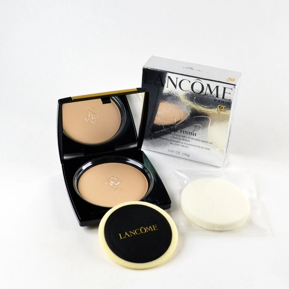 Lancome Dual Finish Multi-Tasking Powder & Foundation in One IVOIRE 140 - Image 1 of 1