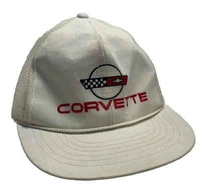 1990-е винтажная белая шляпа дальнобойщика Corvette с отсутствующим ремнем  - Изображение 1 из 3