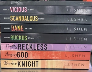 L.J. Shen Serie WÜRZIG Neu Erwachsene ROMANTIK Bücher Set Posten 8 Taschenbücher - Bild 1 von 4