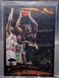 2005-06 Topps Chrome Darius Miles 109 rifrattore nero /399 Portland Trailblazers - Foto 1 di 2