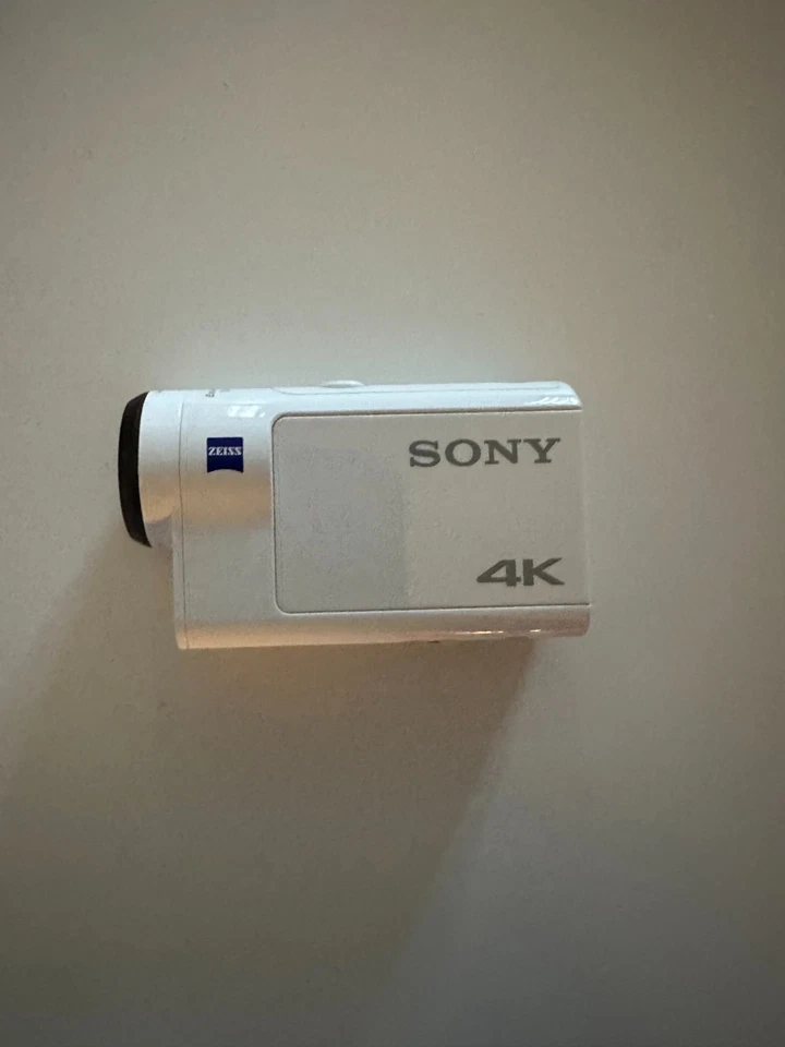 Cámara de acción Sony FDR-X3000 4K - Blanca - Excelente estado - Carcasa impermeable Foto 1 de 4