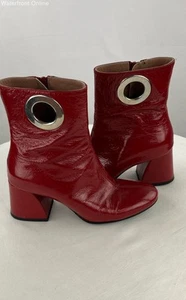 White Mountain Summit Red Leather Ankle Boots Size 6.5 Women's Pull-On - Picture 1 of 10