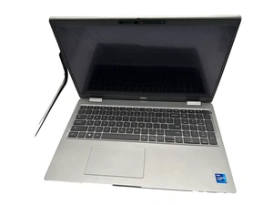 Dell Latitude 5520-Intel i7-1185G7@3.00GHz ohne Ram/SSD/HDD/OS *WIE BESEHEN* (3100) - Bild 1 von 10