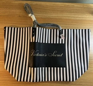 VICTORIA SECRET TOTE WEEKENDER BAG BLACK WITH WHITE STRIPES NEW SNAP CLOSURE - Picture 1 of 3