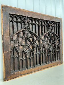 A Stunning GOTHIC REVIVAL  Carved panel in wood (1)