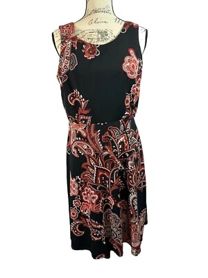 Vestido Studio I Petite negro floral sin mangas talla 10P Foto 1 de 4