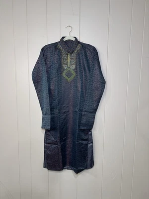 Chicos Shalwar Kameez Pakistaní Foto 1 de 4