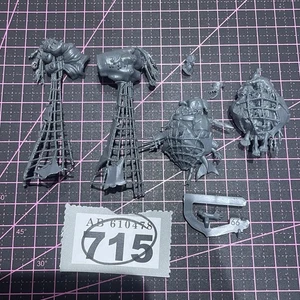 SONS OF BEHEMAT Kraken-eater Hand Holding Sack/Net Warhammer AOS Bits Parts - Picture 1 of 1