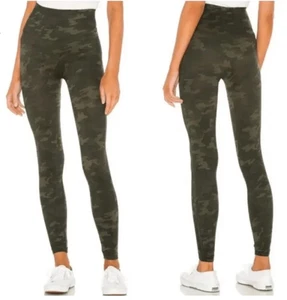 SPANX Look At Me Now Seamless Leggings Full Length Green Camo Size M - Bild 1 von 4