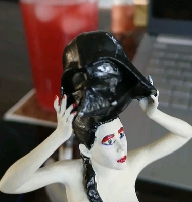 1/ 10th Scale Princess Leia Star Wars  Tribute To Father Hand Painted Figure - Image 1 of 4