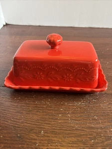 The Pioneer Woman Toni 2 Piece Butter Dish Red Stoneware - Picture 1 of 8