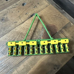 Ertl 1:64 John Deere Model 7200 12 Row Planter #576. - Picture 1 of 3