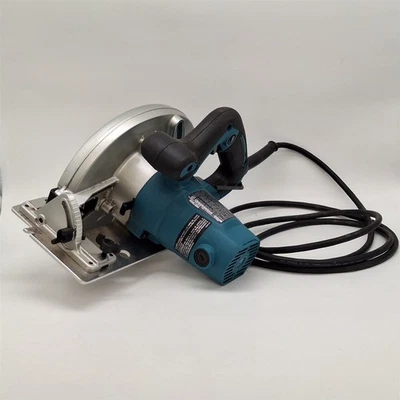 Makita HS7600 7-1/4 Inch Circular Saw - image 1 of 3