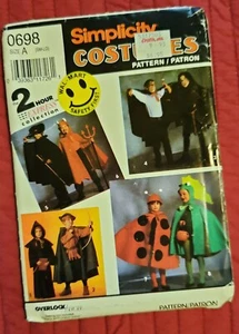 Simplicity Costume Pattern 0698 Child Capes Vintage size A SM-LG Dracula Zorro - Picture 1 of 3
