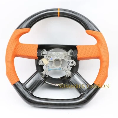 Volante de fibra de carbono apto para Chrysler 300C Dodge Charger SRT8 2005-2010 Foto 1 de 4