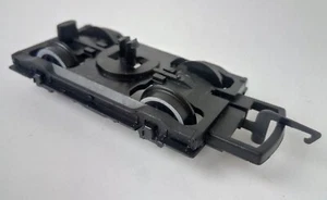Hornby OO Gauge LNER Gresley Coach Bogie Complete White Tyre Wheels S4926 x 1 - Picture 1 of 5