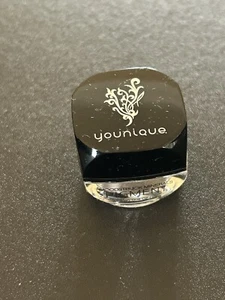 Younique Moodstruck Minerals Pigment, Enamored ,Eye Shadow - Picture 1 of 3