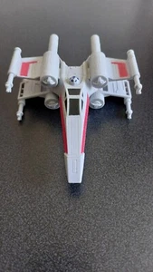 Hasbro Star Wars Mini Miniatur X-WING Fighter - Bild 1 von 6