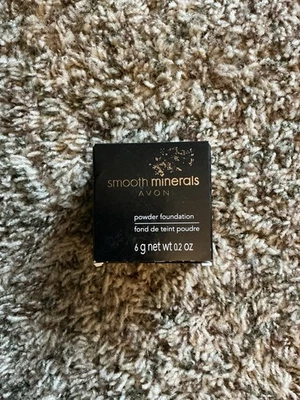 Avon Smooth Minerals Powder Foundation Color Spice New In Box - Image 1 of 4