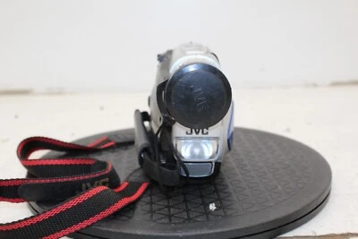JVC GR-SXM260U Super VHS Movie Camera Camcorder - Untested As-is - Image 1 of 4