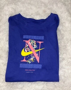 The Nike Tee Girls Sz. L Blue/ Purple Logo Design Tee. Excellent Condition  - Picture 1 of 7